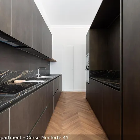 Brera Apartments In San Babila Milan Exterior photo