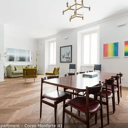 Brera Apartments In San Babila Milan Exterior photo